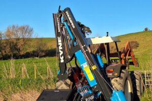 Kyne Folding Mast